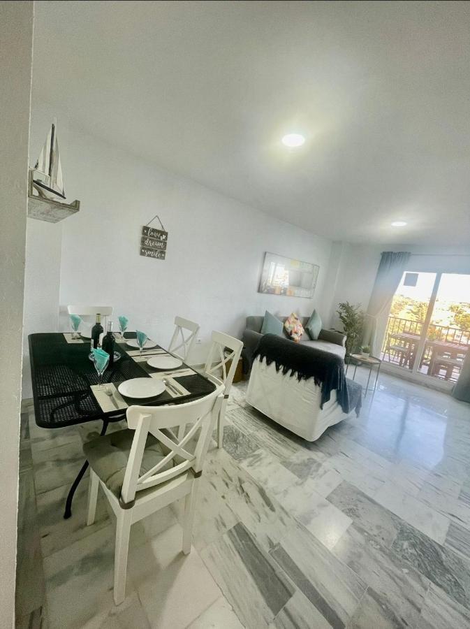 מאלגה Two Bed, Two Bath Apartment With Sea Views - Angel De Miraflores מראה חיצוני תמונה